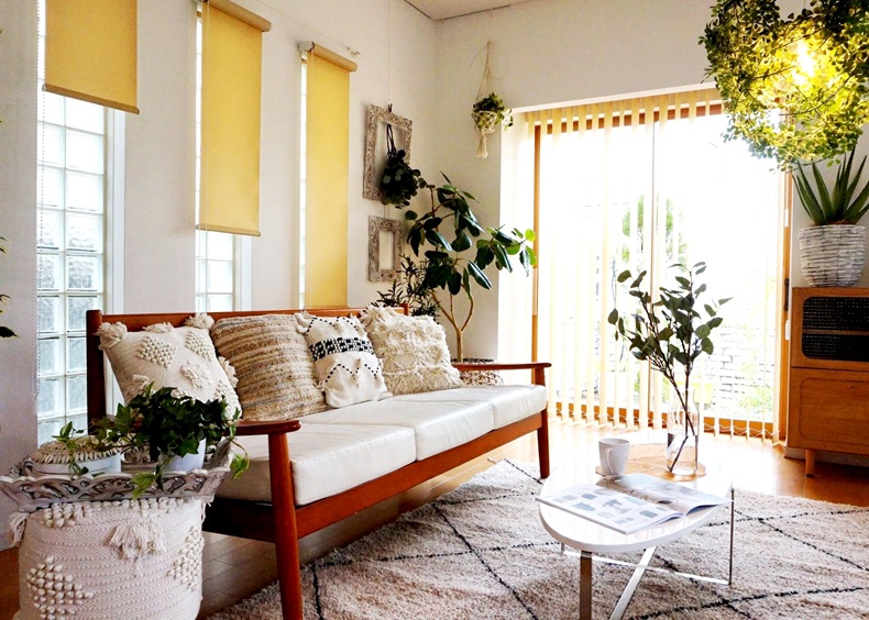 すっきり機能的なお部屋に『バーチカルブラインド』特集