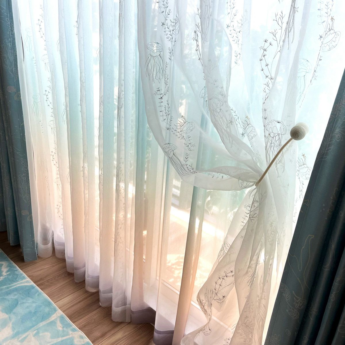 000000016431-02-xs.jpg?t=