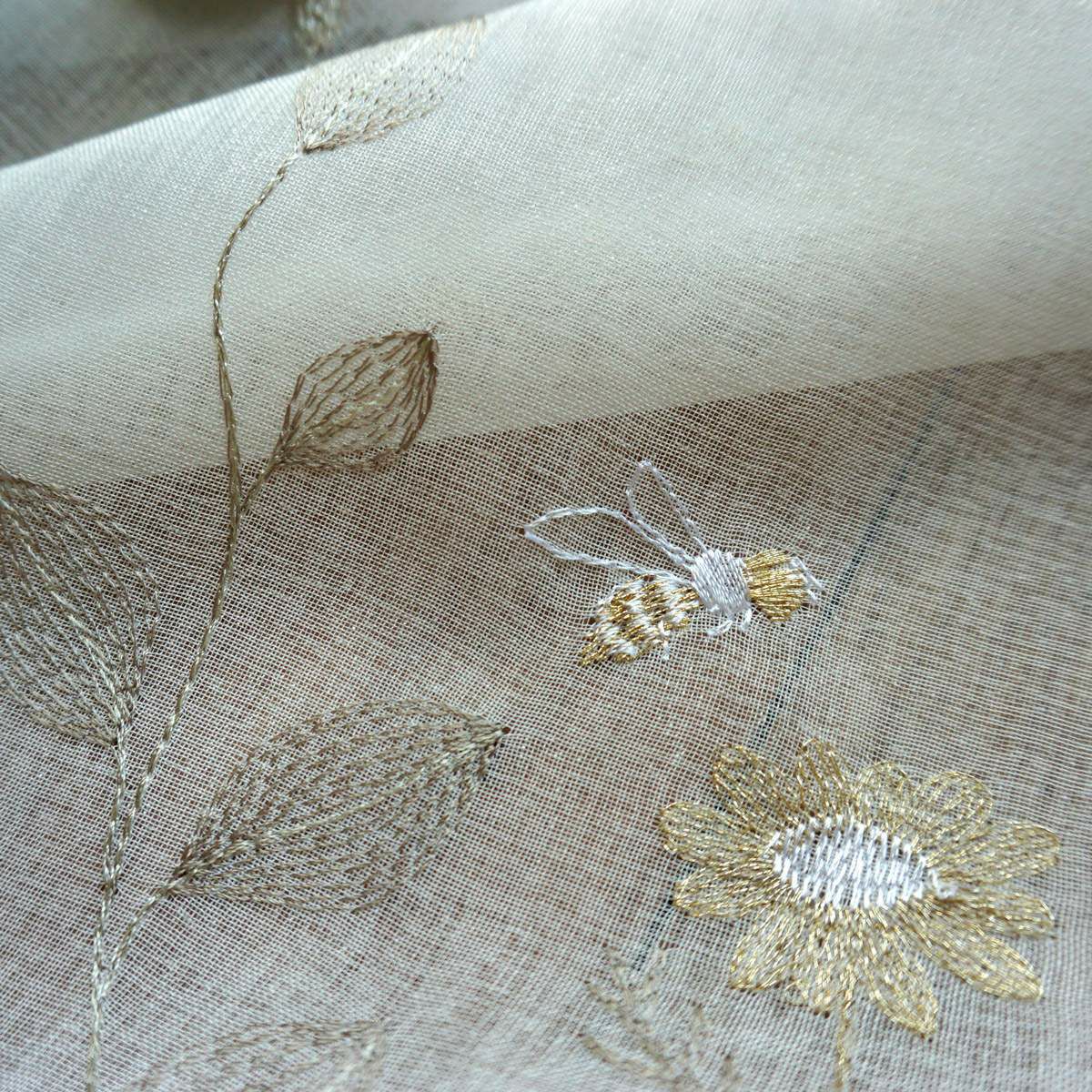 クリスタルガーデン生地